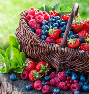 A basket of berry fruits