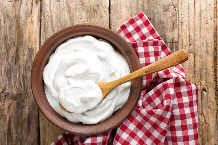 A bowl of natural yoghurt