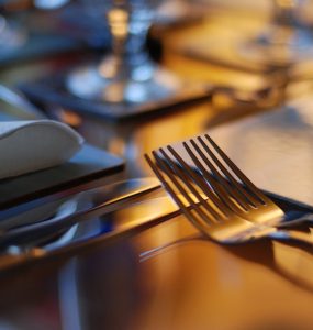 Dinner party setting