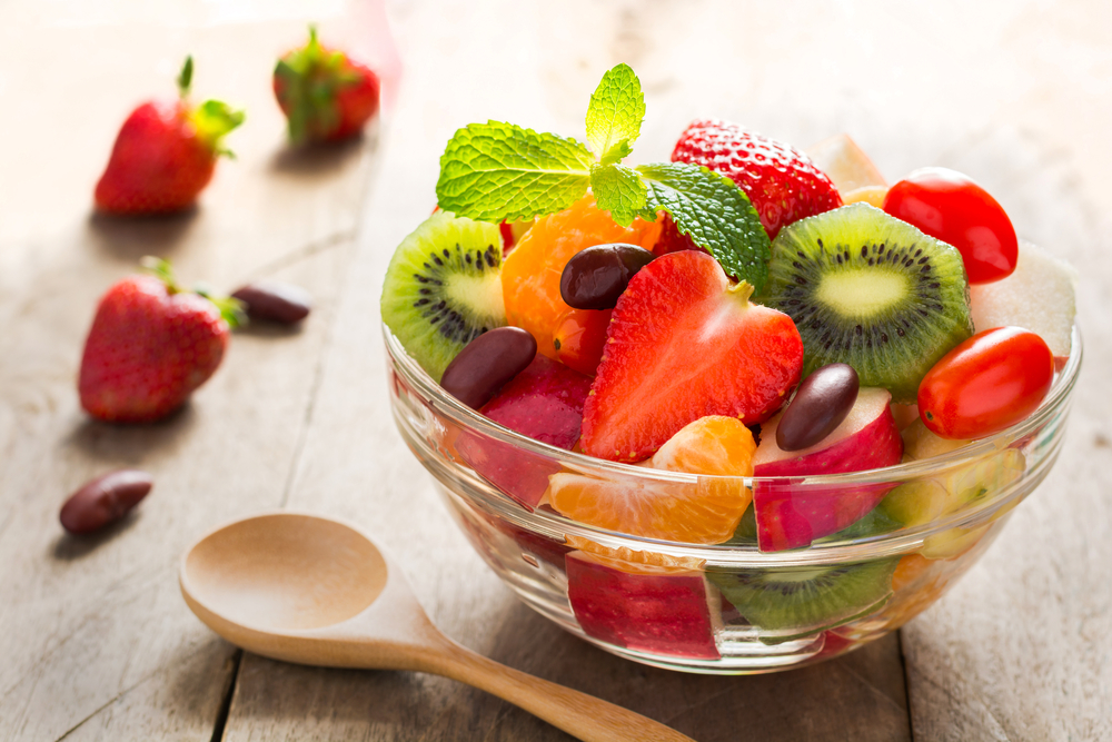 A bowl of fruit