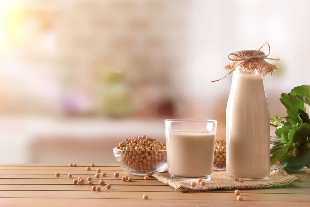 Soy beans and soy milk